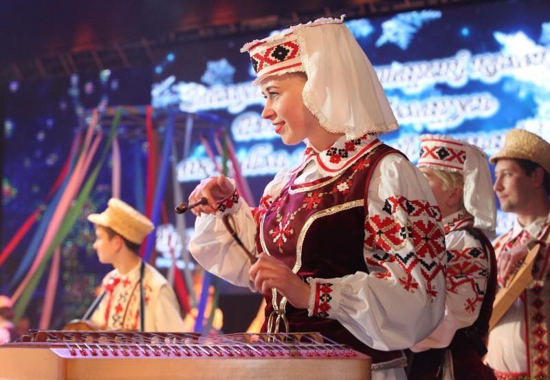 На снимке: во время концерта "З любоўю да цябе, Беларусь!". Фото Олега Фойницкого, БЕЛТА.