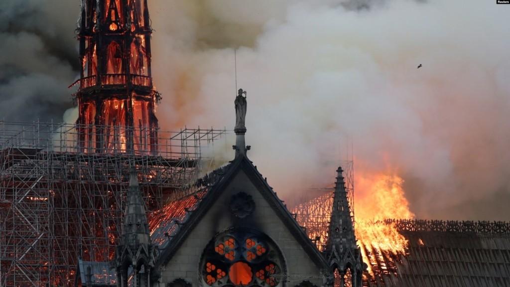 Пожар в Нотр-Даме - катастрофа для Европы