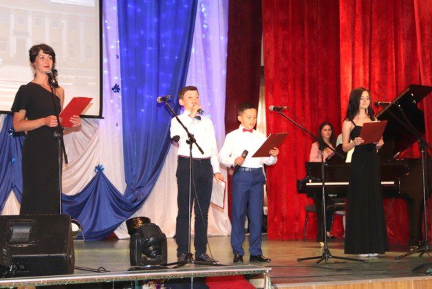 Отчетный концерт Костюковичской детской школы искусств (+ фото)