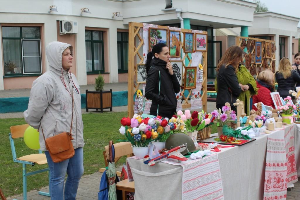 Костюковчане и гости города празднуют День Великой Победы (+ фото)
