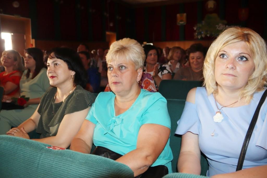 В районном Центре культуры г. Костюковичи чествовали лучших медицинских работников (+фото)