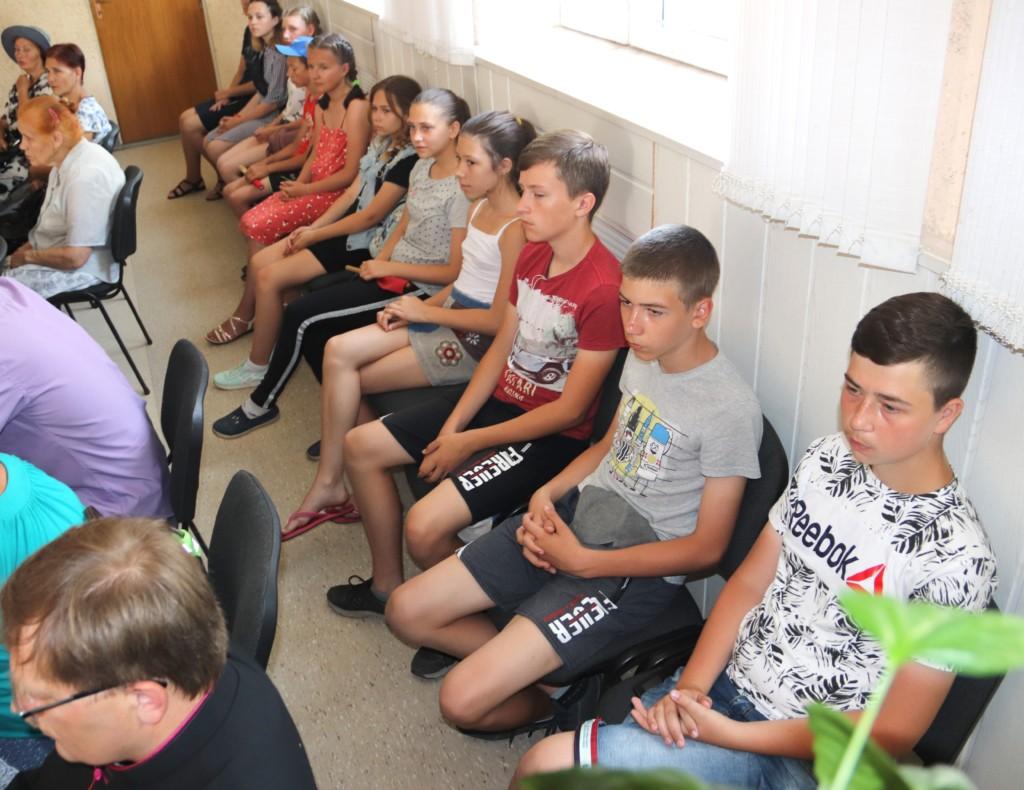 Ветераны и молодежь города Костюковичи встретились с представителями церквей