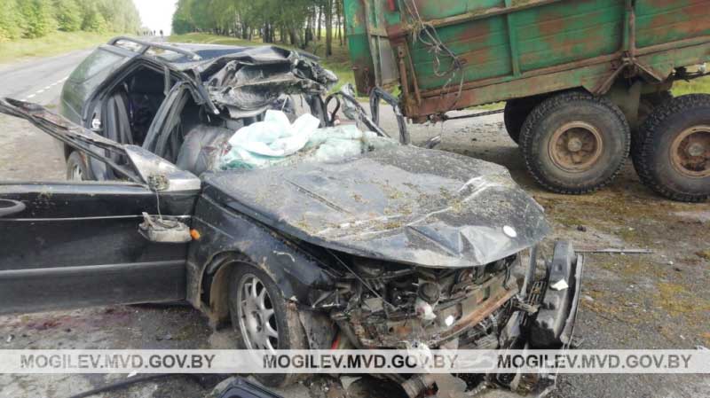 В Костюковичском районе в результате ДТП погибли два и получили травмы три человека