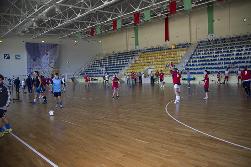 В Костюковичах прошел чемпионат холдинга «Белорусская цементная компания» по мини-футболу и волейболу
