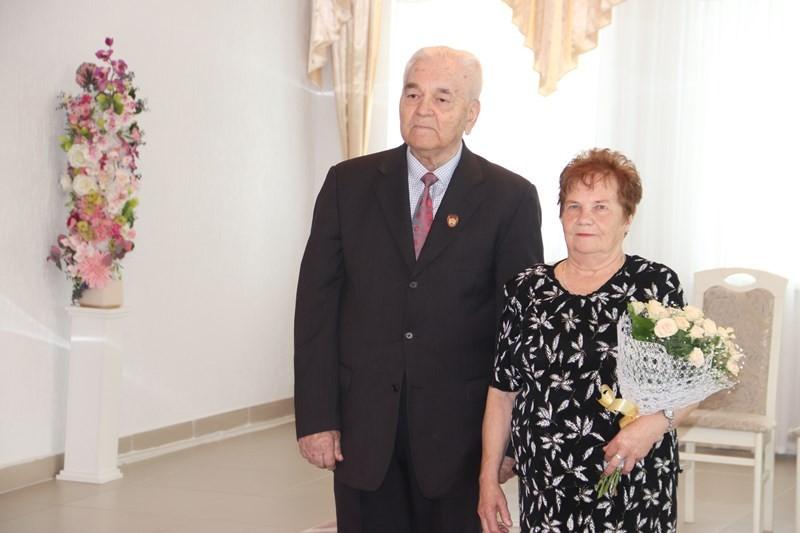 Бриллиантовую свадьбу отпраздновали супруги Беляниновы (+ фото)