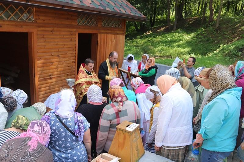 В Костюковичском районе состоялся водосвятный молебен (+ фото)