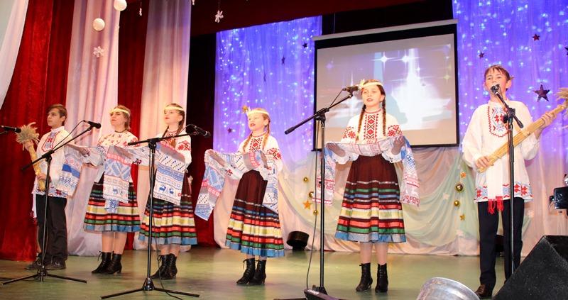 «Прыбяседскія зорачкі» зажгли в Костюковичах (+ фото) «Прыбяседскія зорачкі» зажгли в Костюковичах (+ фото)