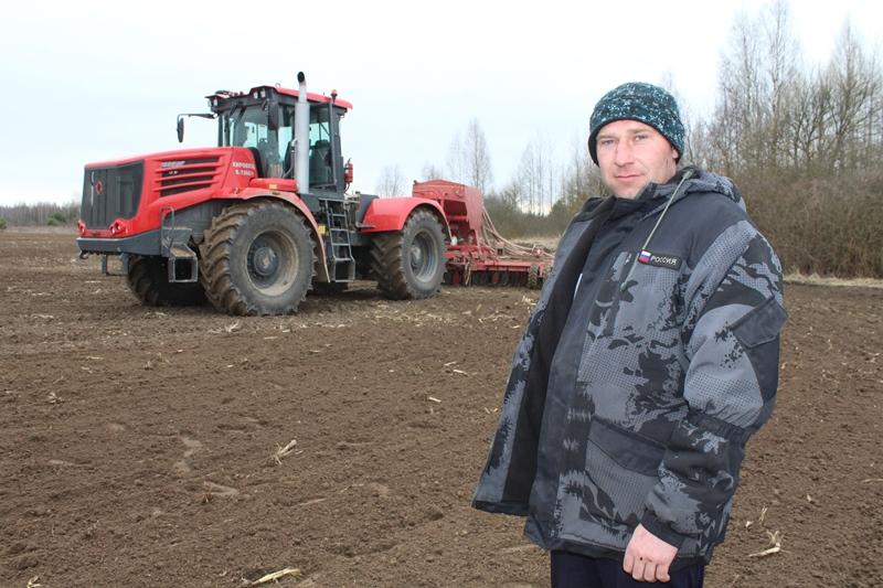 В Костюковичском районе уже несколько дней идет сев ранних яровых зерновых и зернобобовых культур