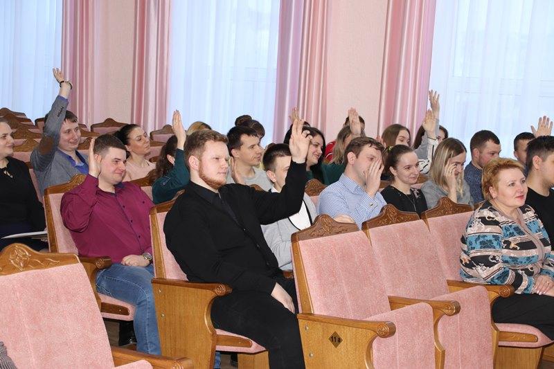 В Костюковичах выбрали членов Молодежного Парламента
