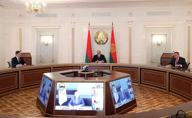 Лукашенко призывает страны ЕАЭС к сплоченности в условиях пандемии