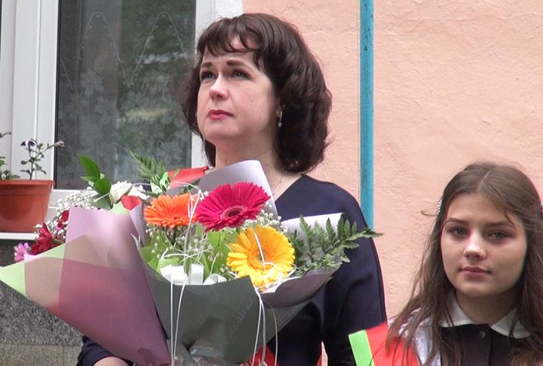 Выпускники города Костюковичи попрощались со школой