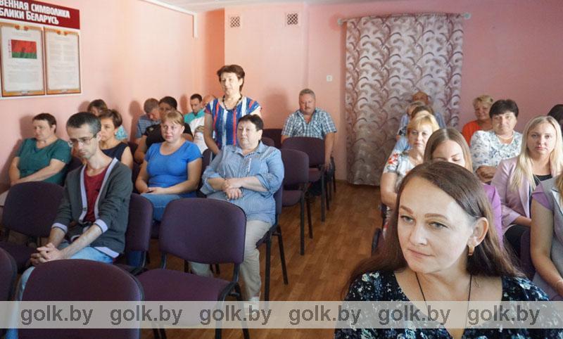 Председатель Костюковичского райисполкома Александр Горбачевский встретился с работниками жилкоммунхоза