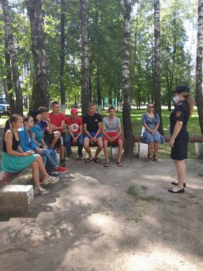 В Костюковичском районе сотрудники ИДН активно работают с подростками