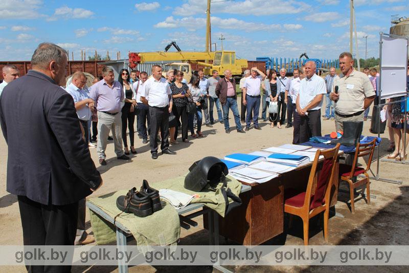 Более 60 специалистов приняли участие в областном семинаре-совещании по сельскому хозяйству в Костюковичском районе