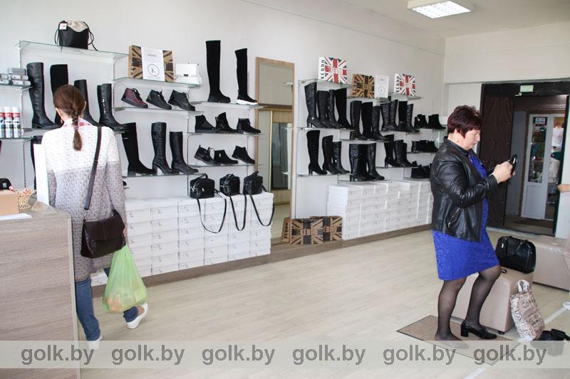 В Костюковичах состоялось открытие обувного магазина