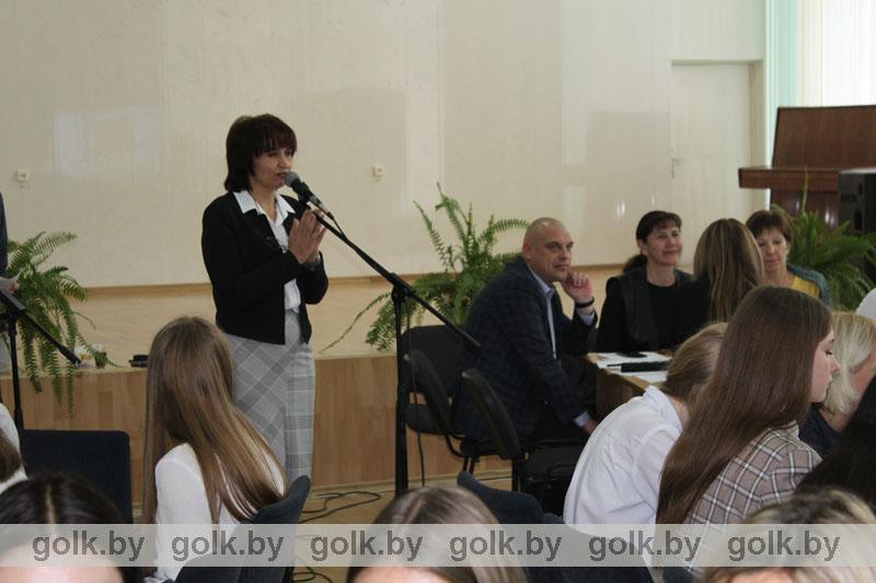 В Костюковичской районной гимназии прошел областной фестиваль «Действуем вместе»