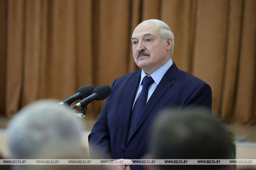 Александр Лукашенко посетил Могилевскую областную клиническую больницу