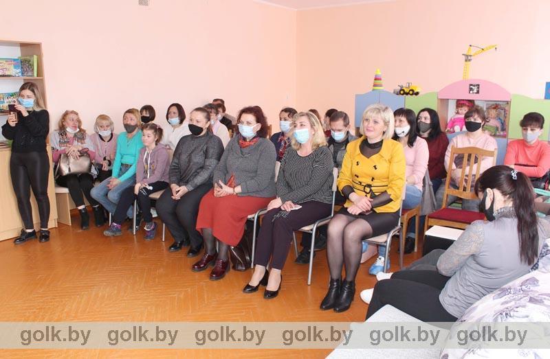 Костюковичский ЦКРОиР посетили представители областного отделения "Белорусский детский фонд".
