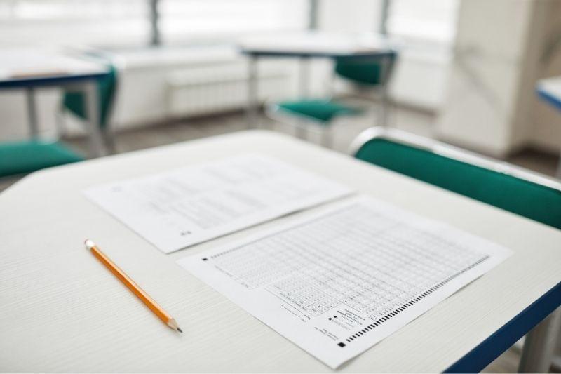 В Беларуси могут совместить ЦТ и выпускные экзамены в школе