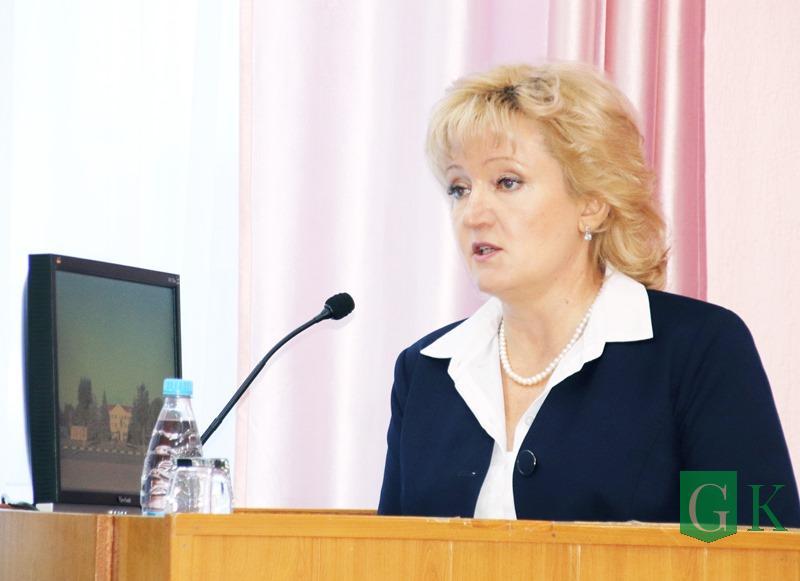 Александра Михеенко утверждена на должность председателя Костюковичского райисполкома
