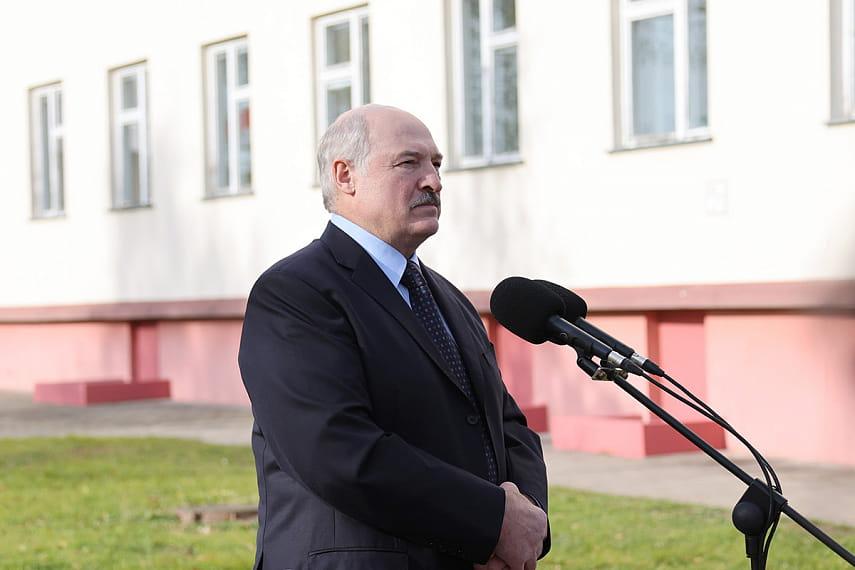 Лукашенко высказался о волнующих людей нюансах выделения арендного жилья