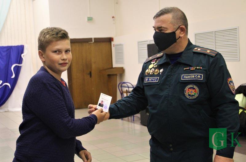 Юных спасателей-пожарных в Костюковичах стало больше. Фото