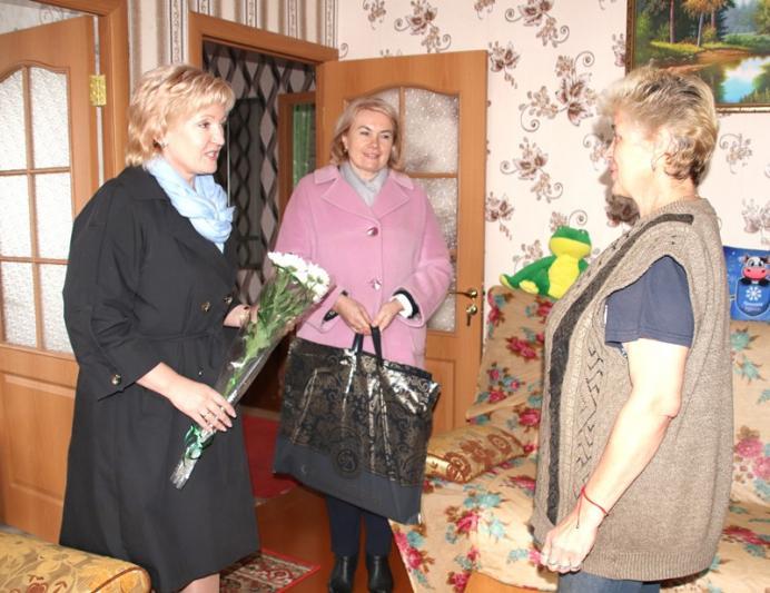 Праздничное мероприятие, посвященное Дню матери, прошло в Костюковичах. Фото