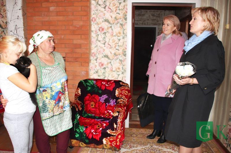Праздничное мероприятие, посвященное Дню матери, прошло в Костюковичах. Фото