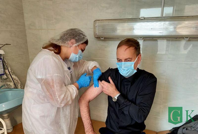 Ревакцинация однокомпонентной вакциной «Спутник Лайт» против инфекции COVID-19 началась в Костюковичском районе. Видео