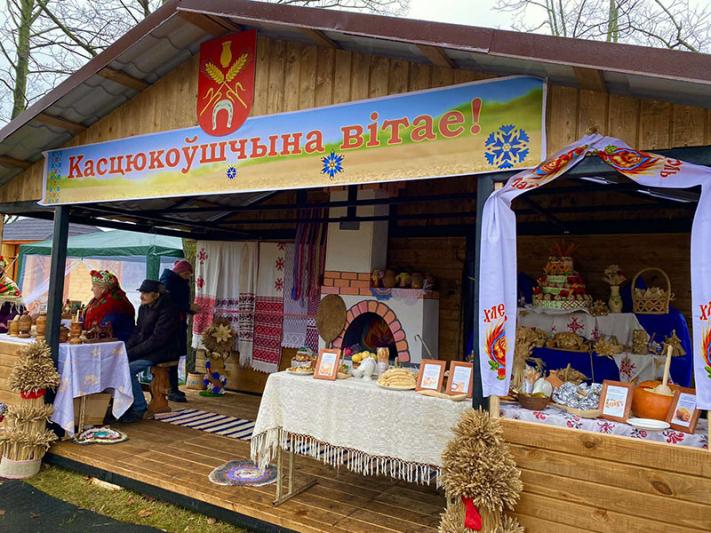 Костюковичский район принимает участие в областном фестивале-ярмарке тружеников села «Дажынкі-2021». Фото