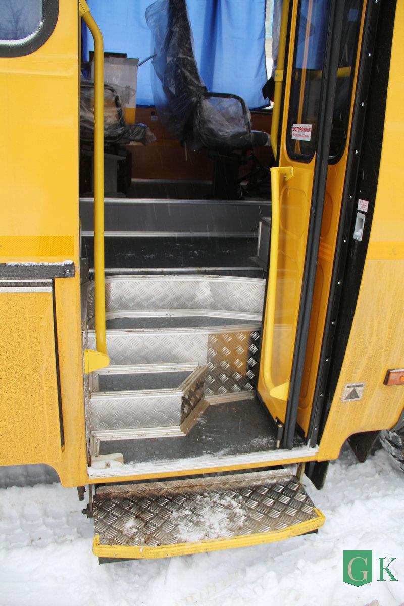 Новый школьный автобус для детей прибыл в Костюковичи
