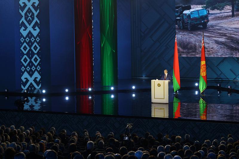 Лукашенко: независимая Беларусь – это высшее благо, нам нельзя ее потерять