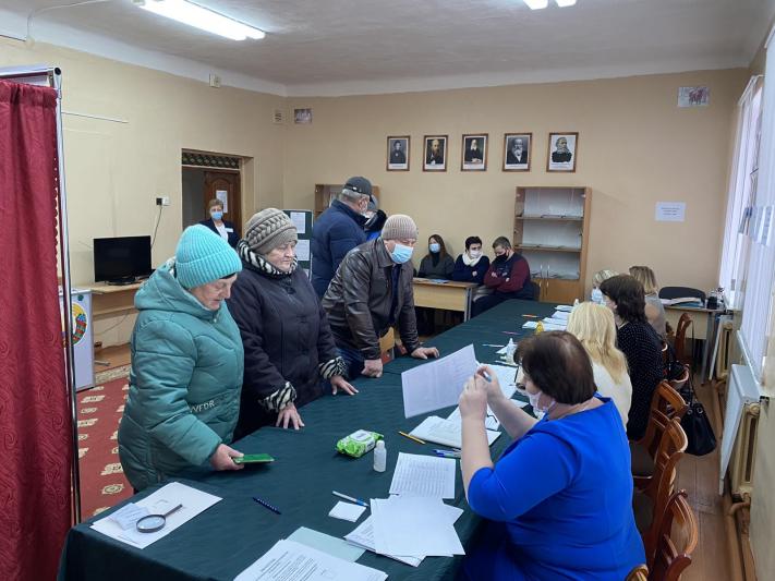Голосование на референдуме активно проходит в Костюковичском районе