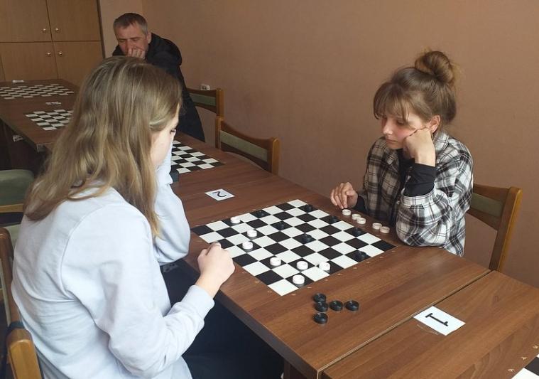 Команда юных костюковчан заняла третье место в областных соревнованиях по шашкам среди районов Могилевской области до 25 тысяч населения