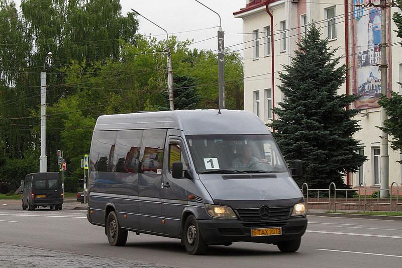 В Могилеве в маршрутках пассажирам не выдавали кассовых чеков - нарушение вскрыла проверка МНС