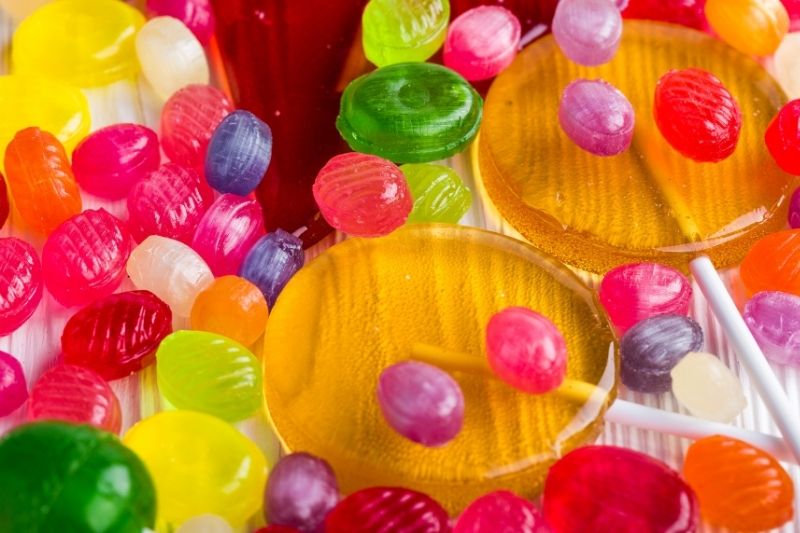 Госстандарт выявил конфеты с недопустимой пищевой добавкой в торговой сети Кричева