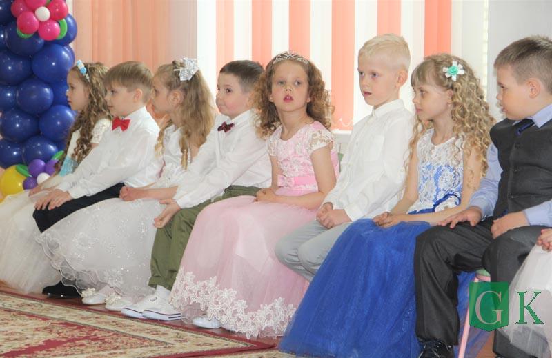 26 мая в ГУО "Ясли-сад 2 "Солнышко" прошёл выпускной бал "До свиданья, детский сад!"