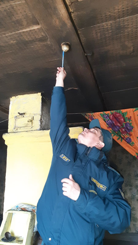 Не допустить беды: спасатели Костюковичского РОЧС предупреждают пожары