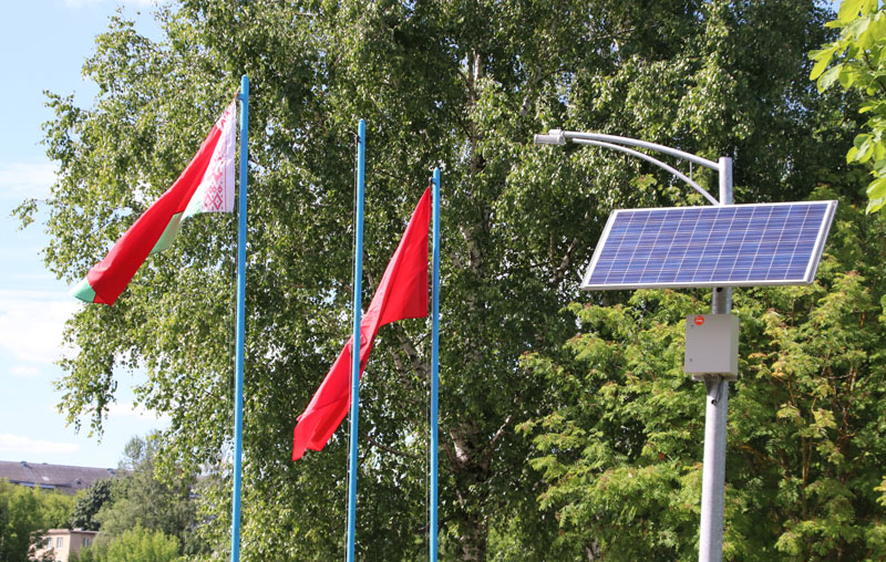 Объект «Торшерное уличное освещение на солнечных батареях» торжественно открыли в Костюковичах