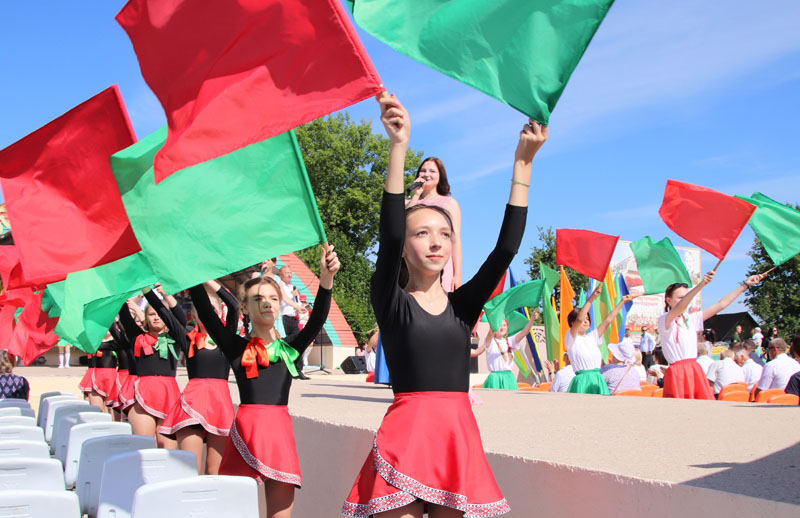 В Костюковичах отмечают главный праздник белорусской государственности - День Независимости Республики Беларусь