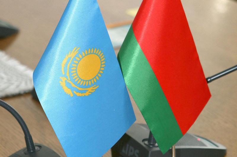 Исаченко на встрече с послом Казахстана: пришло время усилить работу в торгово-экономической сфере