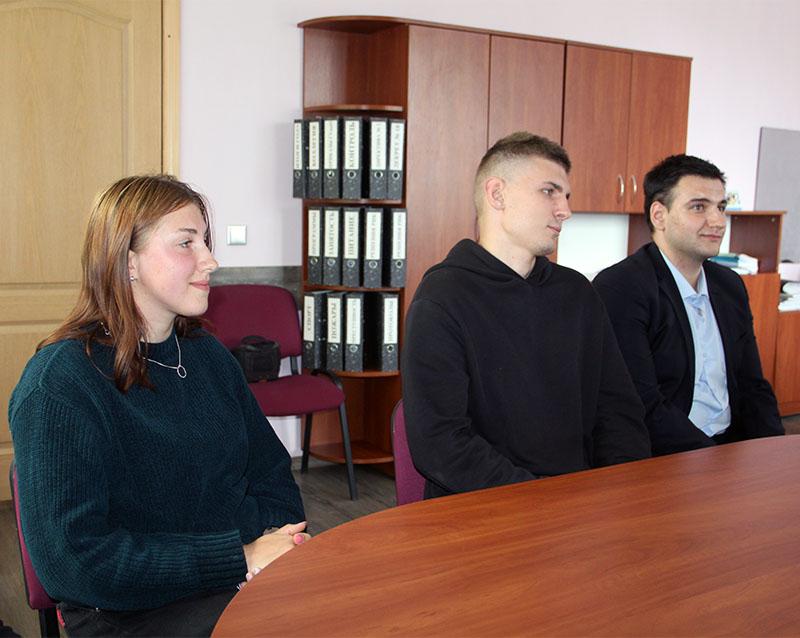 В отделе по образованию Костюковичского райисполкома состоялась встреча с молодыми специалистами