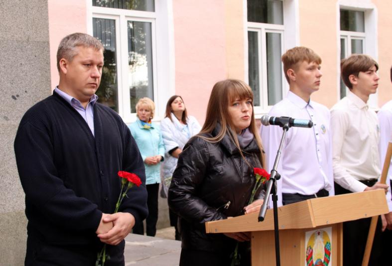 В единстве - сила: более 200 человек стали участниками автопробега ко Дню народного единства в Костюковичах