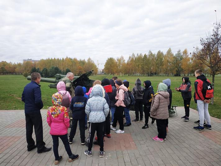 Учащиеся ГУО «Муравильская средняя школа Костюковичского района» посетили мемориальный комплекс «Буйничское поле» и Могилевский зоосад
