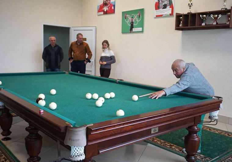 Открытый турнир по бильярду для лиц пожилого возраста состоялся в Костюковичах