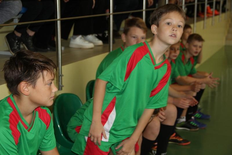 Дню отца посвятили открытое первенство по мини-футболу в Костюковичах