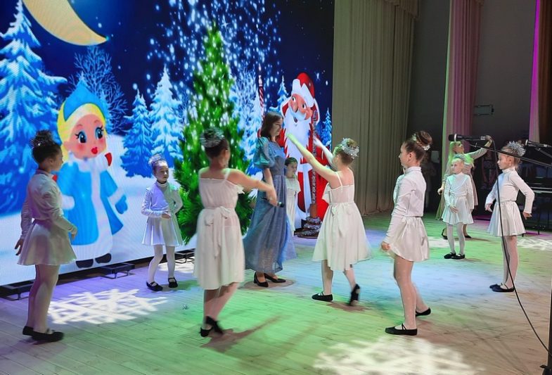 Новогодний концерт Костюковичской детской школы искусств