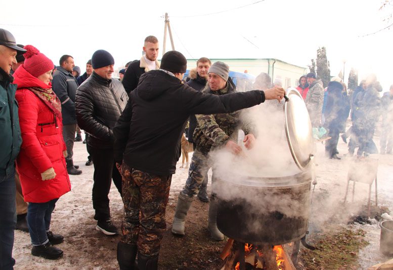 Фотофакт: районный праздник "Гусінае свята" состоялся в агрогородке Белая Дуброва