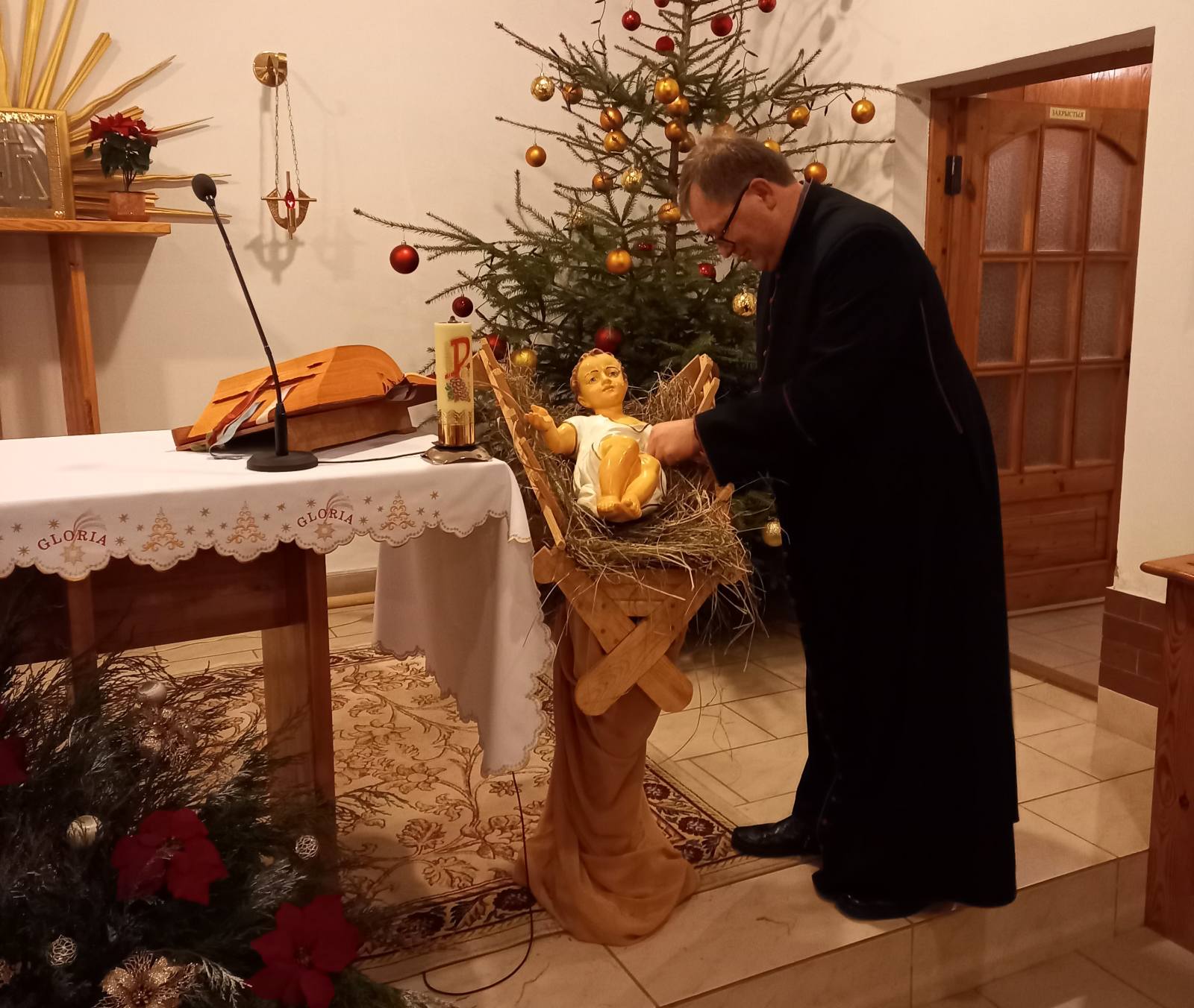 Сегодня - Сочельник: католики Костюковичского района готовятся к Рождеству Христову