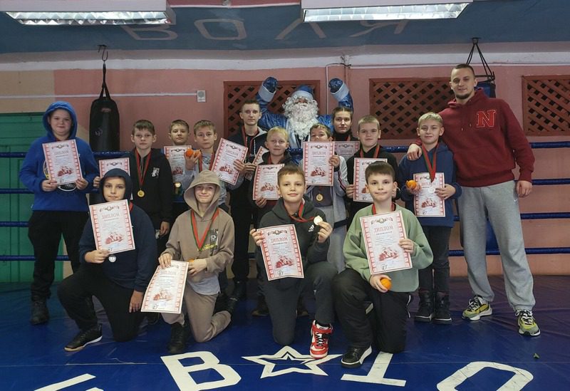 Костюковичские боксеры завоевали первые награды